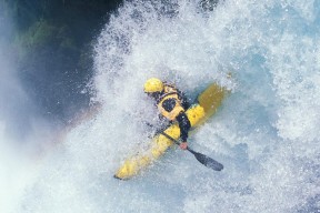 比赛时间安排-新规限神还是公平竞赛？东契奇赛事官方战术调整引发美国队剧烈内讧